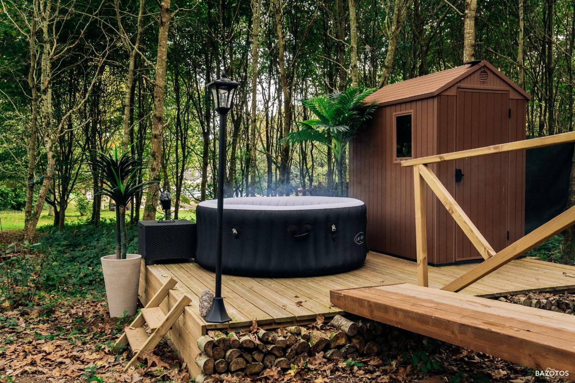 Cabane Insolite Avec Escape Game Saint-Évarzec Zewnętrze zdjęcie